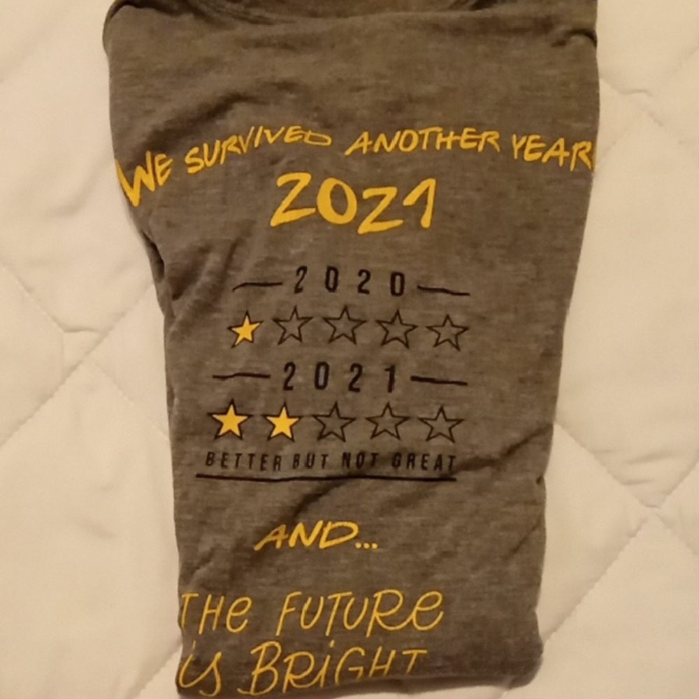 Gray and Yellow Graphic T-Shirt